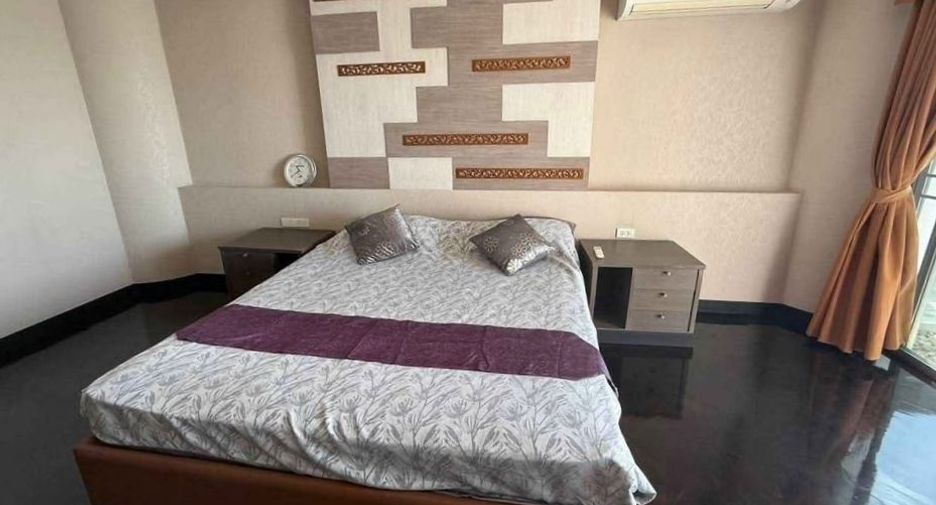 For rent and for sale 3 bedrooms condo in North Pattaya, Pattaya