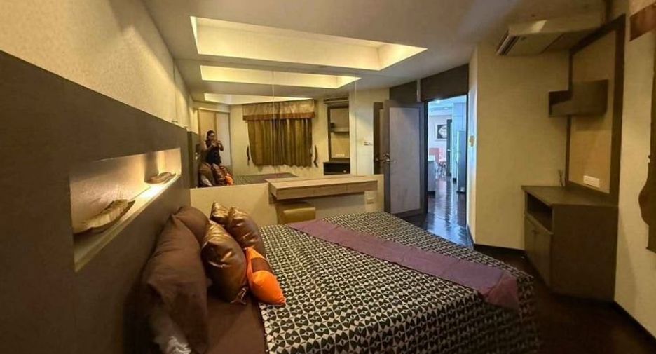 For rent and for sale 3 bedrooms condo in North Pattaya, Pattaya