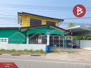 For sale 3 bedrooms house in Mueang Nakhon Ratchasima, Nakhon Ratchasima