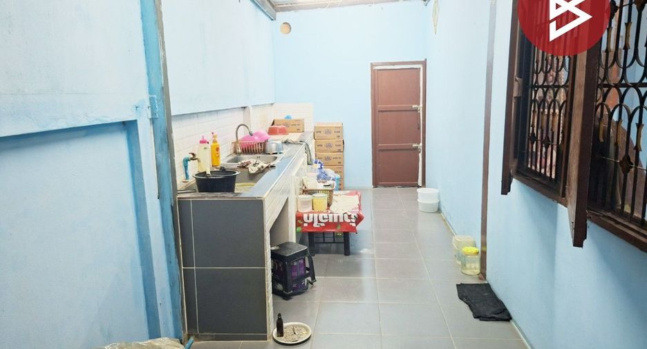 For sale 3 bedrooms house in Mueang Nakhon Ratchasima, Nakhon Ratchasima