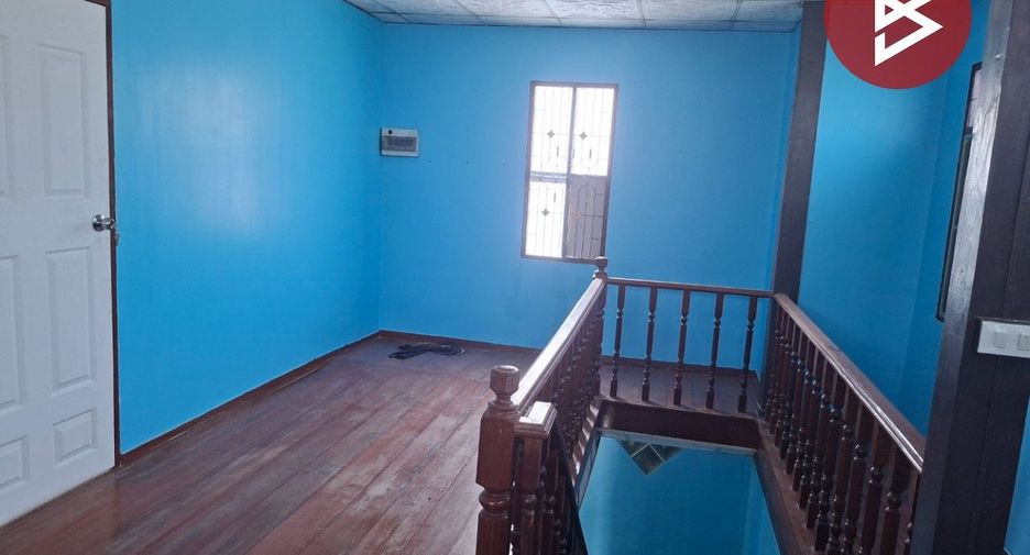 For sale 3 bedrooms house in Mueang Nakhon Ratchasima, Nakhon Ratchasima