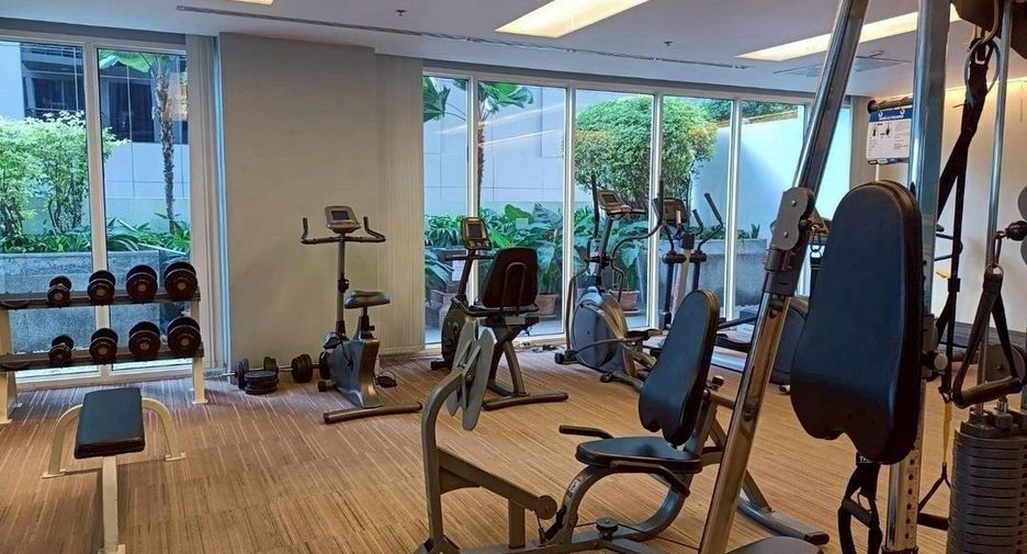 Condo en alquiler de 1 habitaciones en Khlong Toei, Bangkok