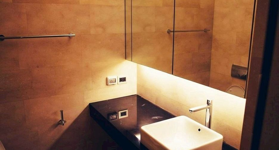 Wohnung zum Kauf mit 1 Zimmer in Sathon, Bangkok