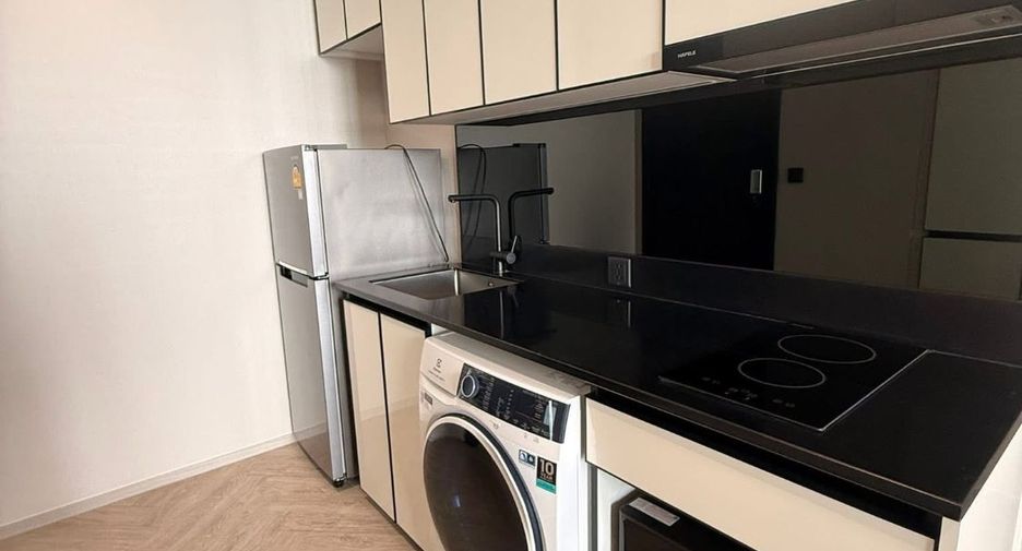 Condo en venta de 2 habitaciones en Khlong San, Bangkok