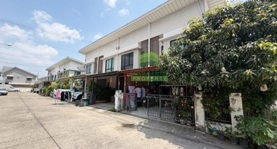 À vendre 3 chambres maison de ville à Bang Kruai, Nonthaburi