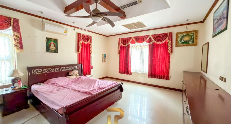 For sale 5 bedrooms villa in East Pattaya, Pattaya
