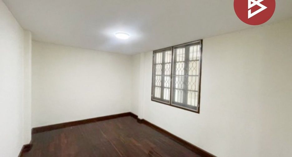 For sale 4 bedrooms house in Bueng Kum, Bangkok