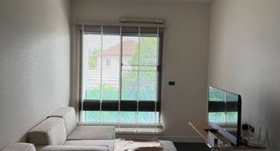 For sale 4 bedrooms house in Thawi Watthana, Bangkok