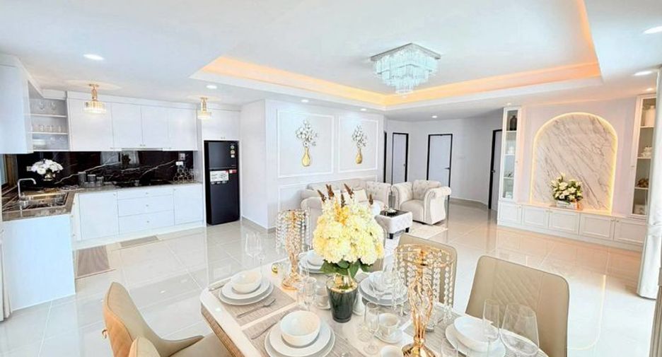 For sale 3 ベッドルーム house in East Pattaya, Pattaya