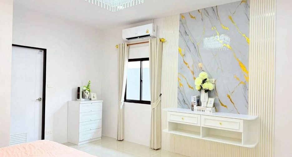 For sale 3 ベッドルーム house in East Pattaya, Pattaya