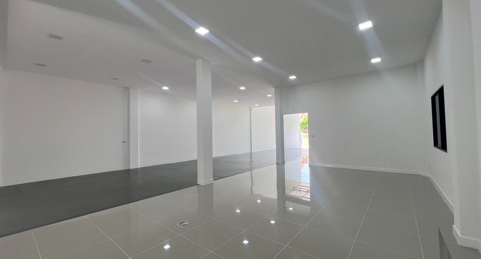 Lagerhaus zur Miete mit 3 Zimmer in Lam Luk Ka, Pathum Thani