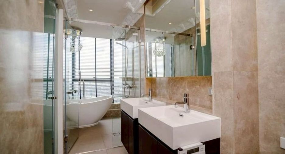 For rent and for sale 3 bedrooms condo in Khlong Toei, Bangkok