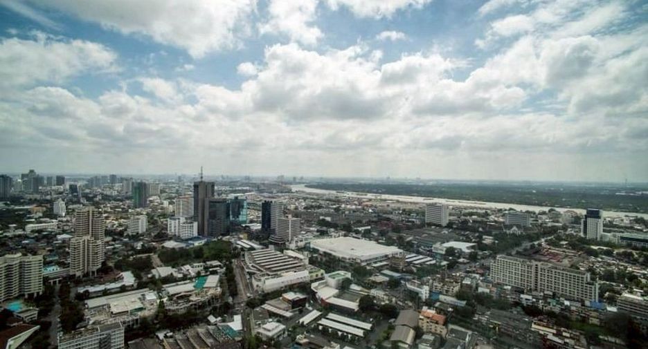 For rent and for sale 3 bedrooms condo in Khlong Toei, Bangkok