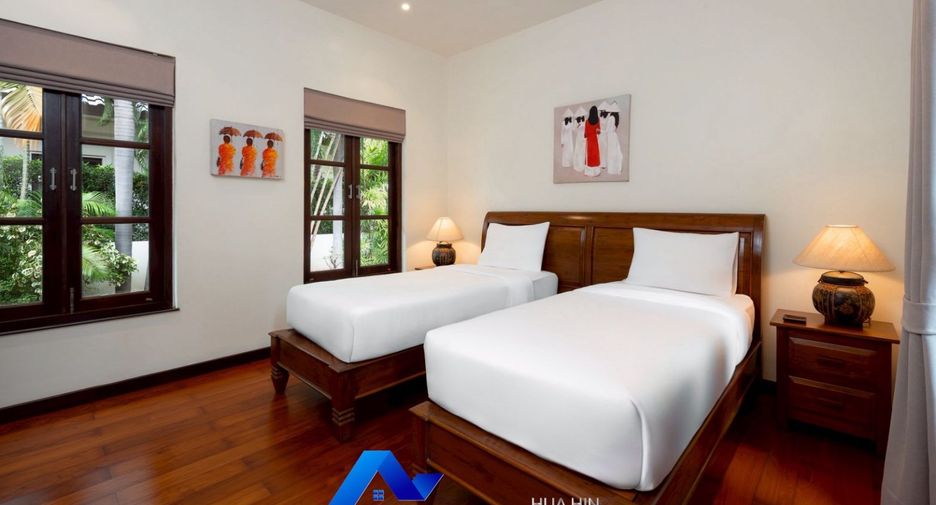 À vendre 3 chambres villa à Hua Hin, Prachuap Khiri Khan