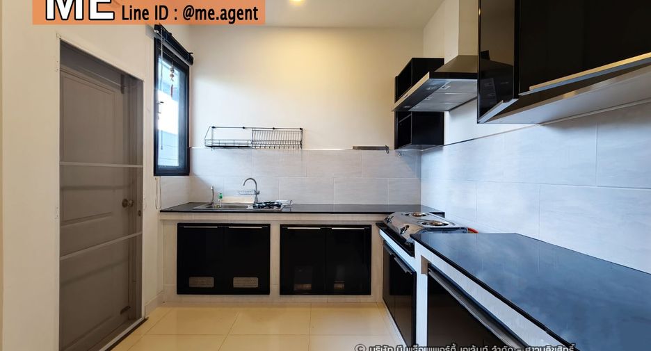 Casa en alquiler de 4 habitaciones en Prawet, Bangkok