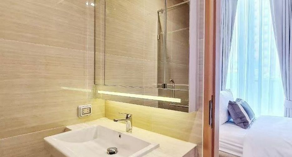 For sale 2 bedrooms condo in Watthana, Bangkok