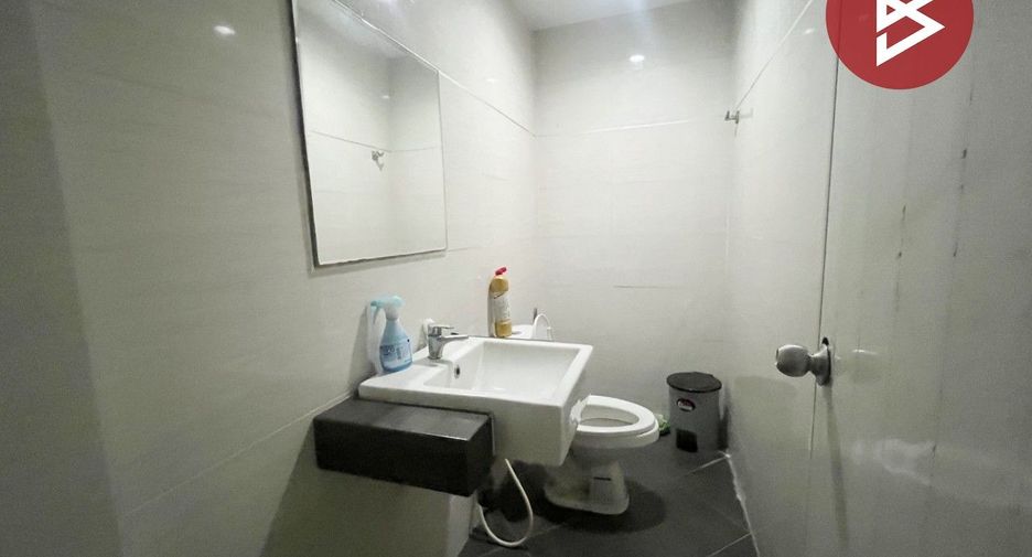 For sale 4 bedrooms retail Space in Bang Phli, Samut Prakan
