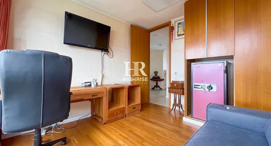 Wohnung zum Kauf mit 3 Zimmer in North Pattaya, Pattaya