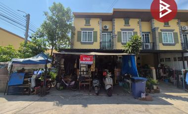 À vendre 3 chambres maison de ville à Thung Khru, Bangkok