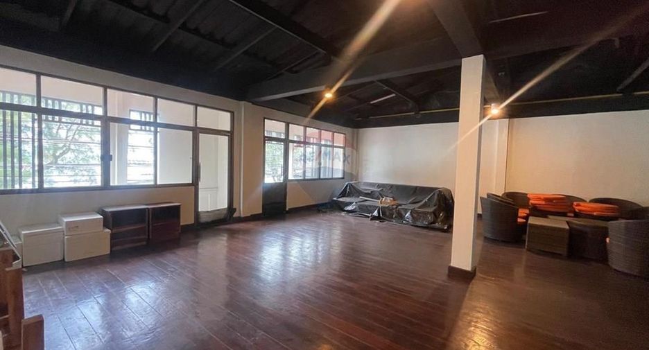 For sale retail Space in Ko Samui, Surat Thani
