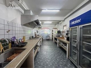 Продажа торговое помещение в Самуи, Сураттани