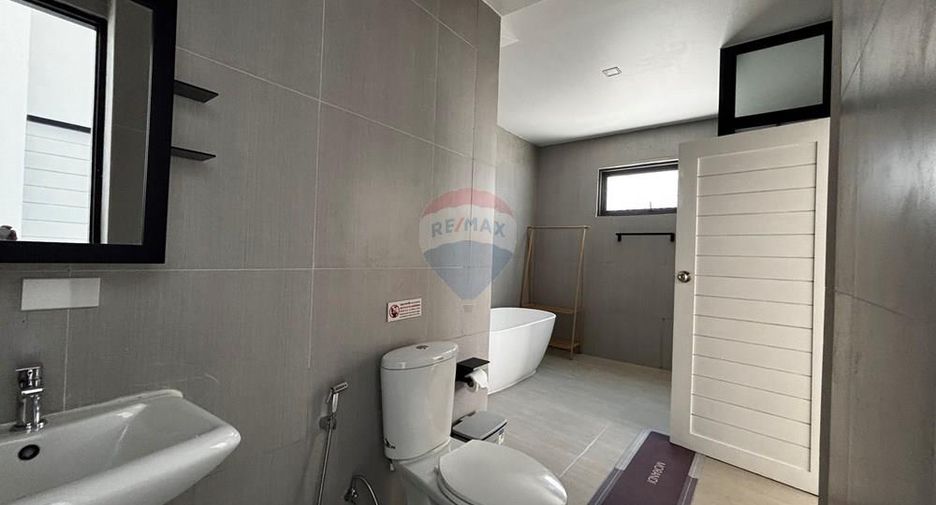 For rent 3 bedrooms villa in Ko Samui, Surat Thani