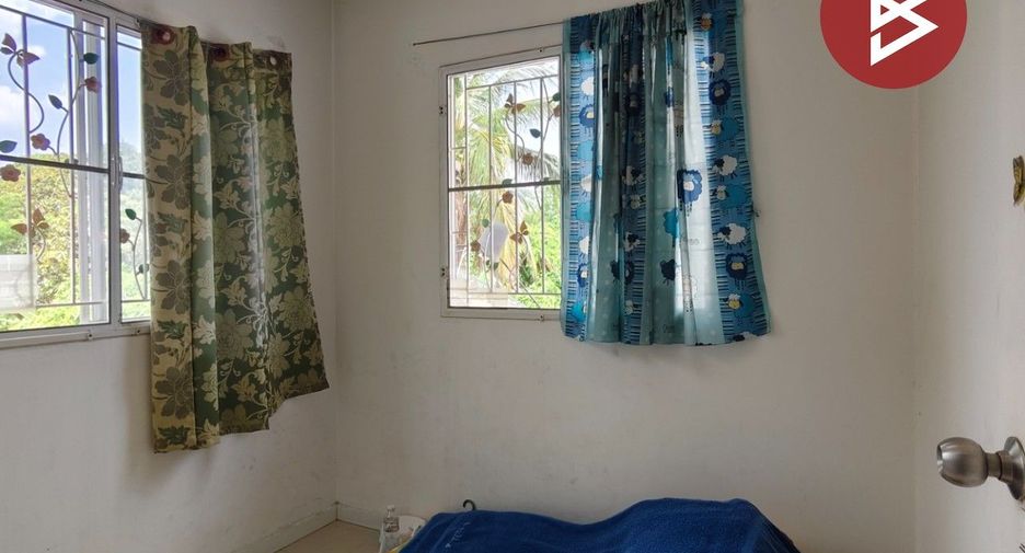 For sale 3 bedrooms townhouse in Sam Phran, Nakhon Pathom