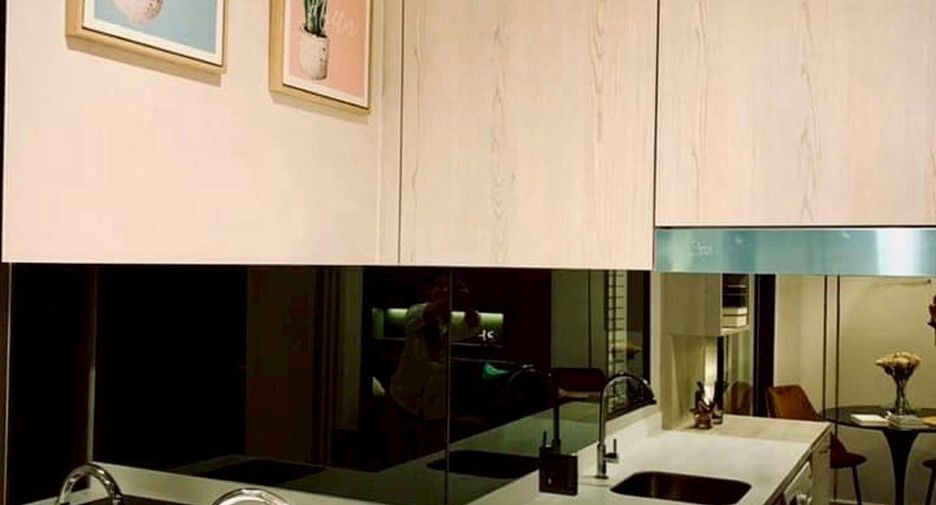 For rent 1 bed condo in Pathum Wan, Bangkok