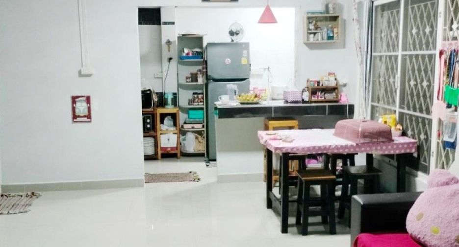 For sale 3 bedrooms townhouse in Bang Bua Thong, Nonthaburi