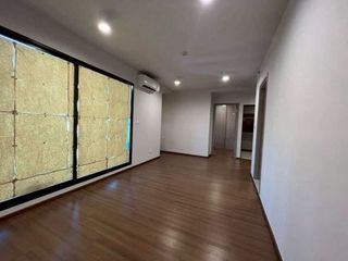 出售 2 卧室 公寓 在 Din Daeng, 曼谷