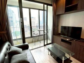 À louer 2 chambres condo à Huai Khwang, Bangkok