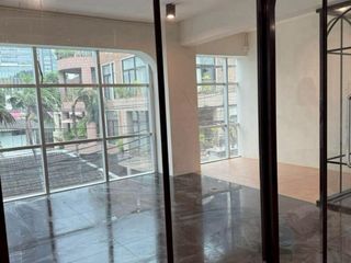 Gewerbefläche zur Miete in Watthana, Bangkok