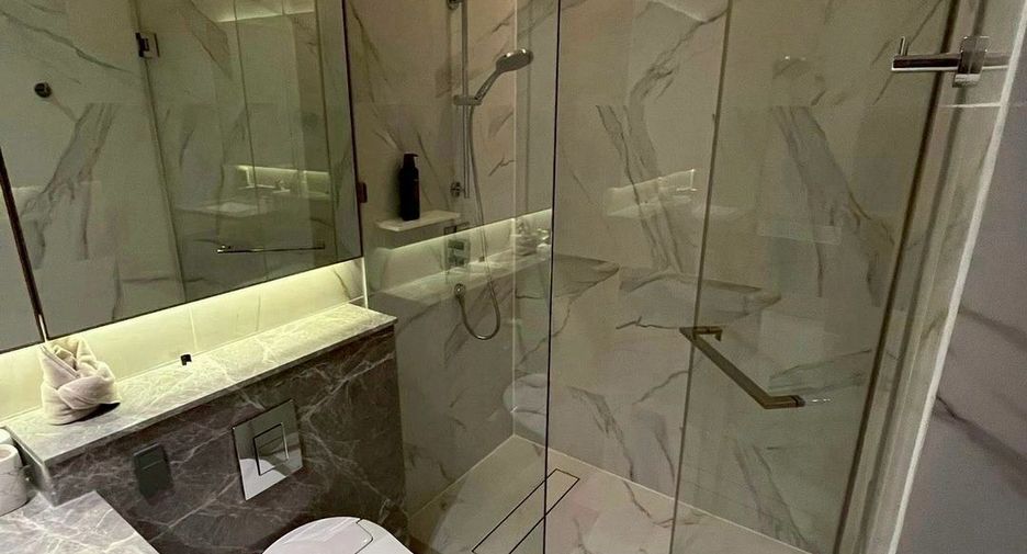 Wohnung zur Miete und zum Kauf mit 2 Zimmer in Sathon, Bangkok