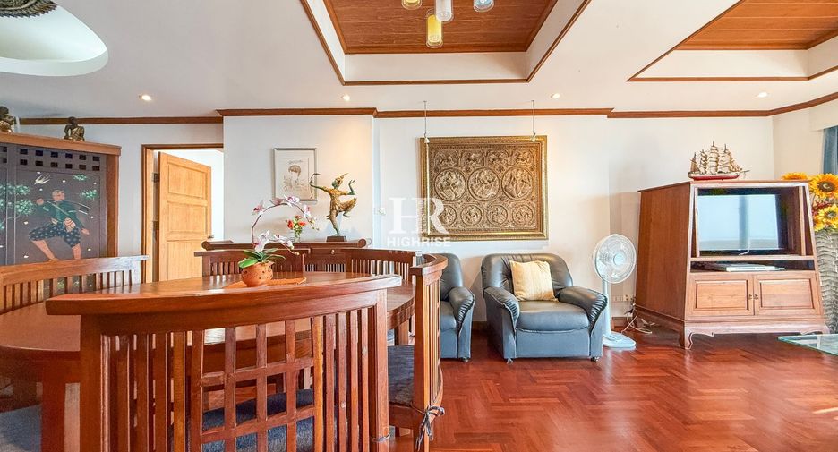 For sale 2 bedrooms condo in North Pattaya, Pattaya