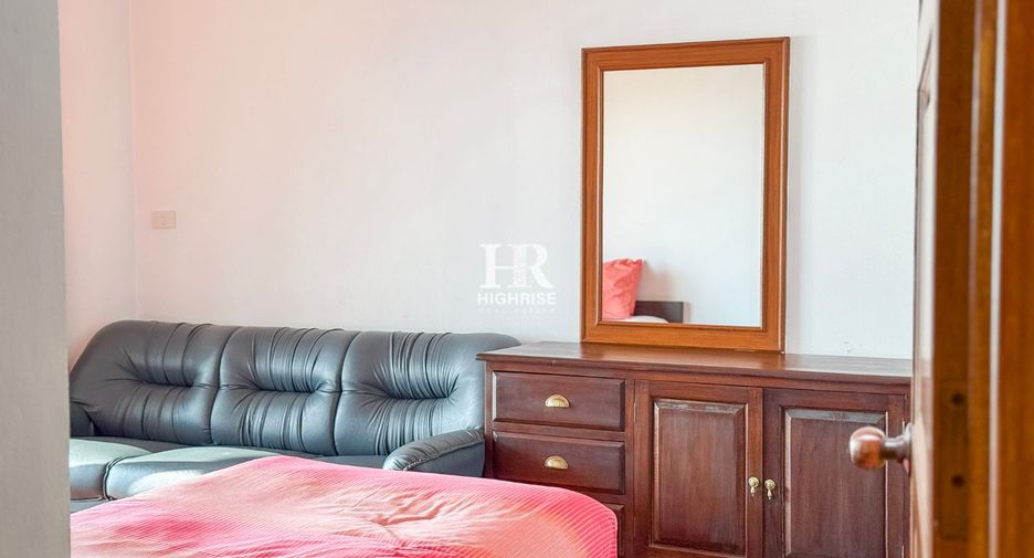 For sale 2 bedrooms condo in North Pattaya, Pattaya