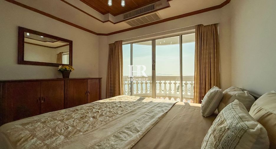 For sale 2 bedrooms condo in North Pattaya, Pattaya