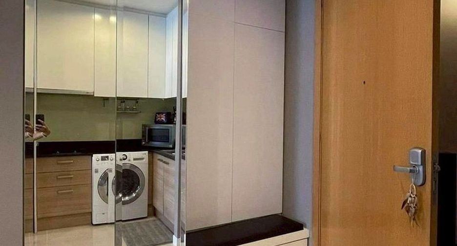 For rent 1 bed condo in Watthana, Bangkok