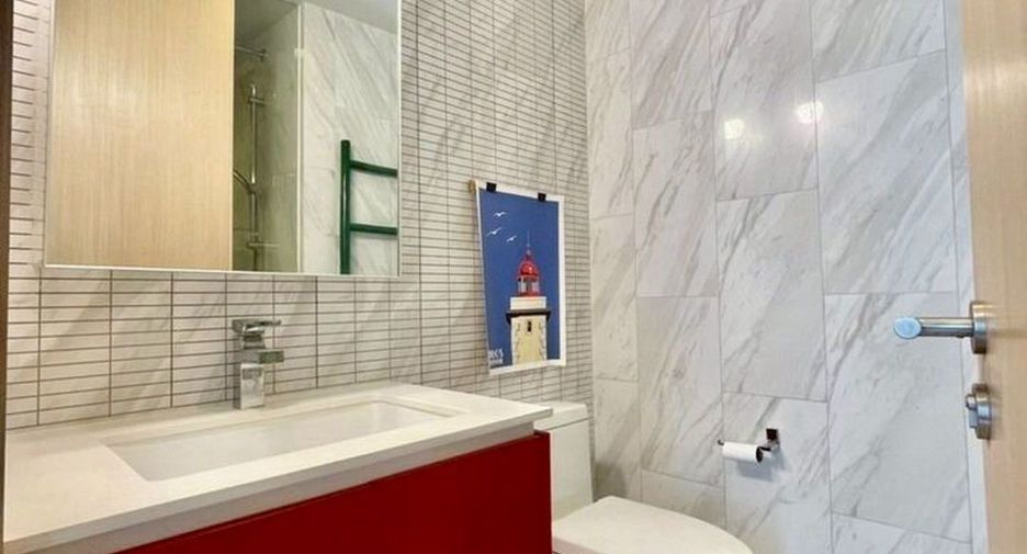 For sale 2 bedrooms condo in Watthana, Bangkok