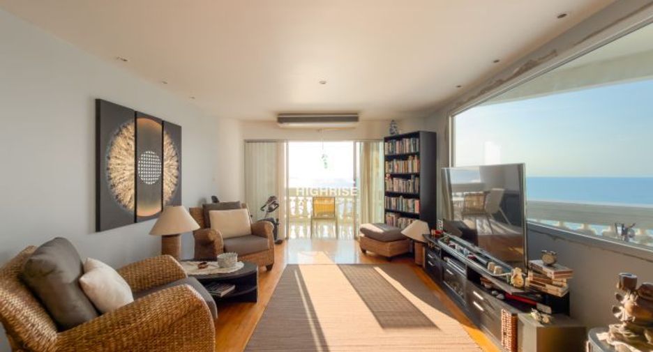 For sale 2 bedrooms condo in North Pattaya, Pattaya