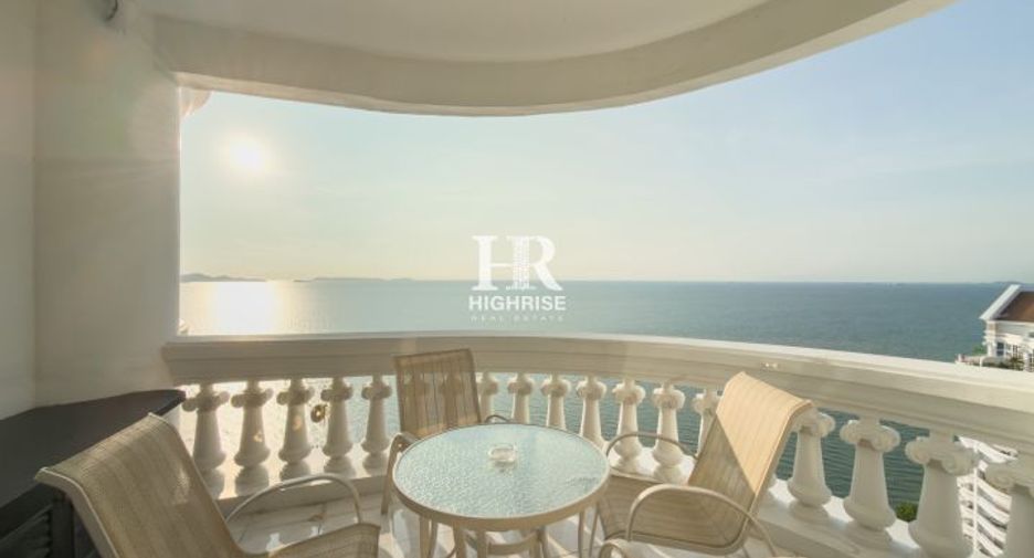 For sale 2 bedrooms condo in North Pattaya, Pattaya