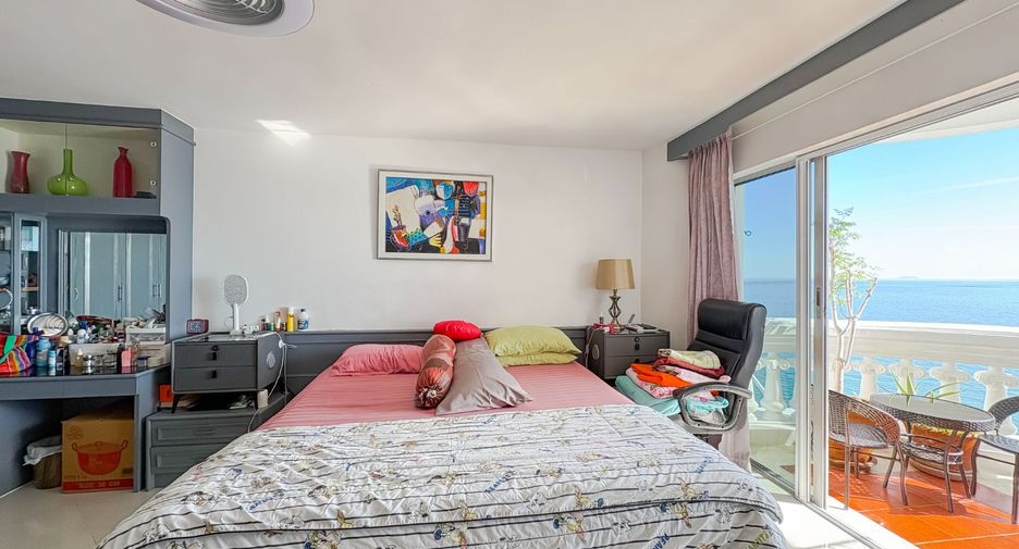 For sale 2 bedrooms condo in North Pattaya, Pattaya