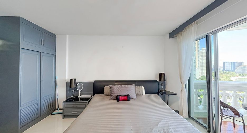 For sale 2 bedrooms condo in North Pattaya, Pattaya