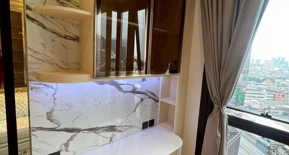 For rent 1 bed condo in Huai Khwang, Bangkok