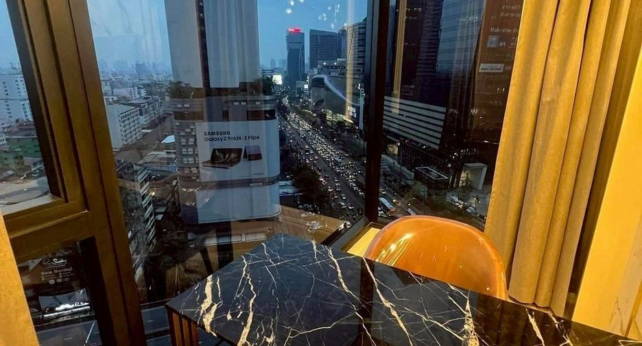 For rent 1 bed condo in Huai Khwang, Bangkok