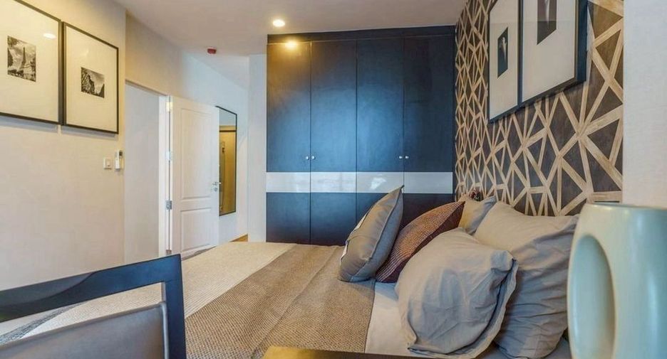 For rent 1 bed condo in Sathon, Bangkok