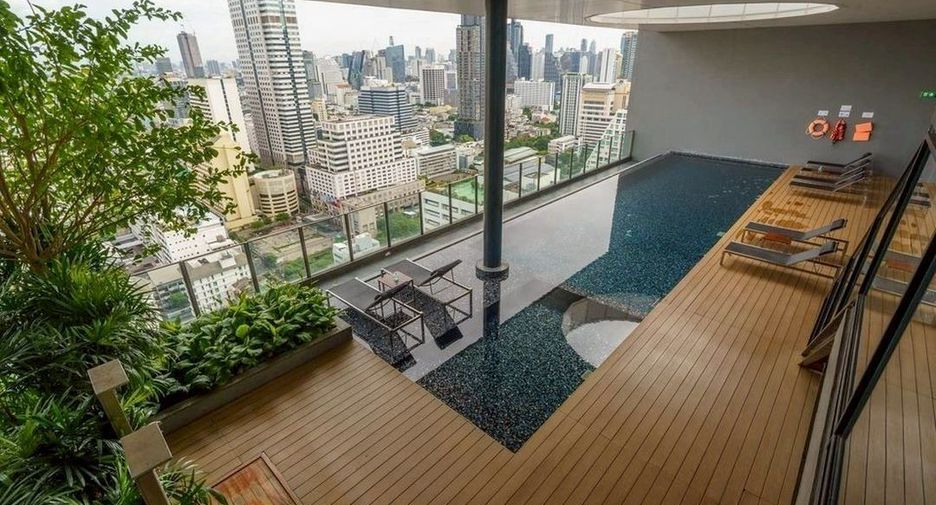 For rent 1 bed condo in Sathon, Bangkok