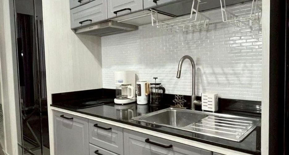 Condo en alquiler de 2 habitaciones en Pathum Wan, Bangkok