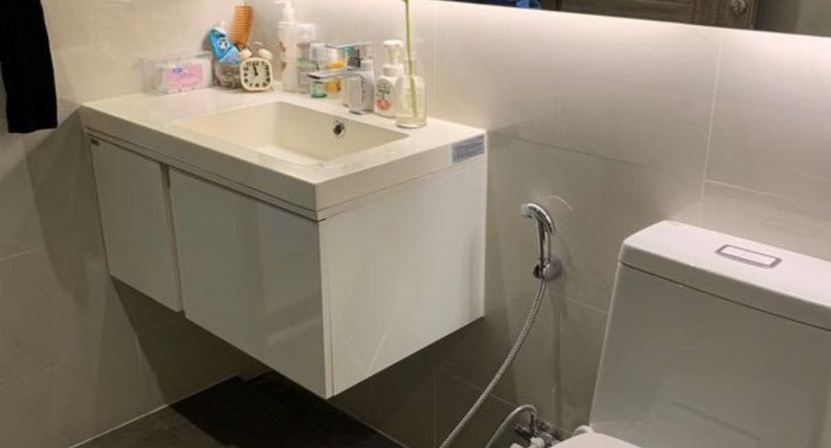 Wohnung zur Miete mit 1 Zimmer in Phra Khanong, Bangkok