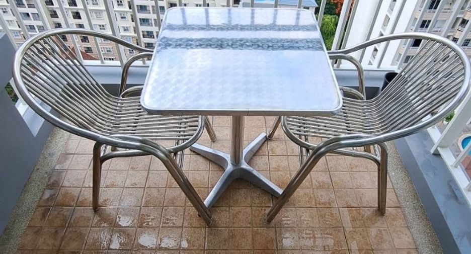 Condo en alquiler y en venta de 2 habitaciones en Khlong Toei, Bangkok