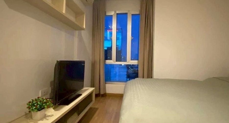 For rent 2 ベッドルーム condo in Watthana, Bangkok